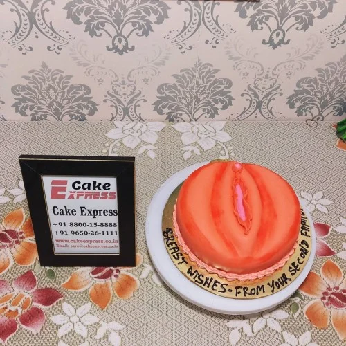 Vagina Theme Fondant Cake Delivery In Delhi NCR 1 649 00 Cake Express