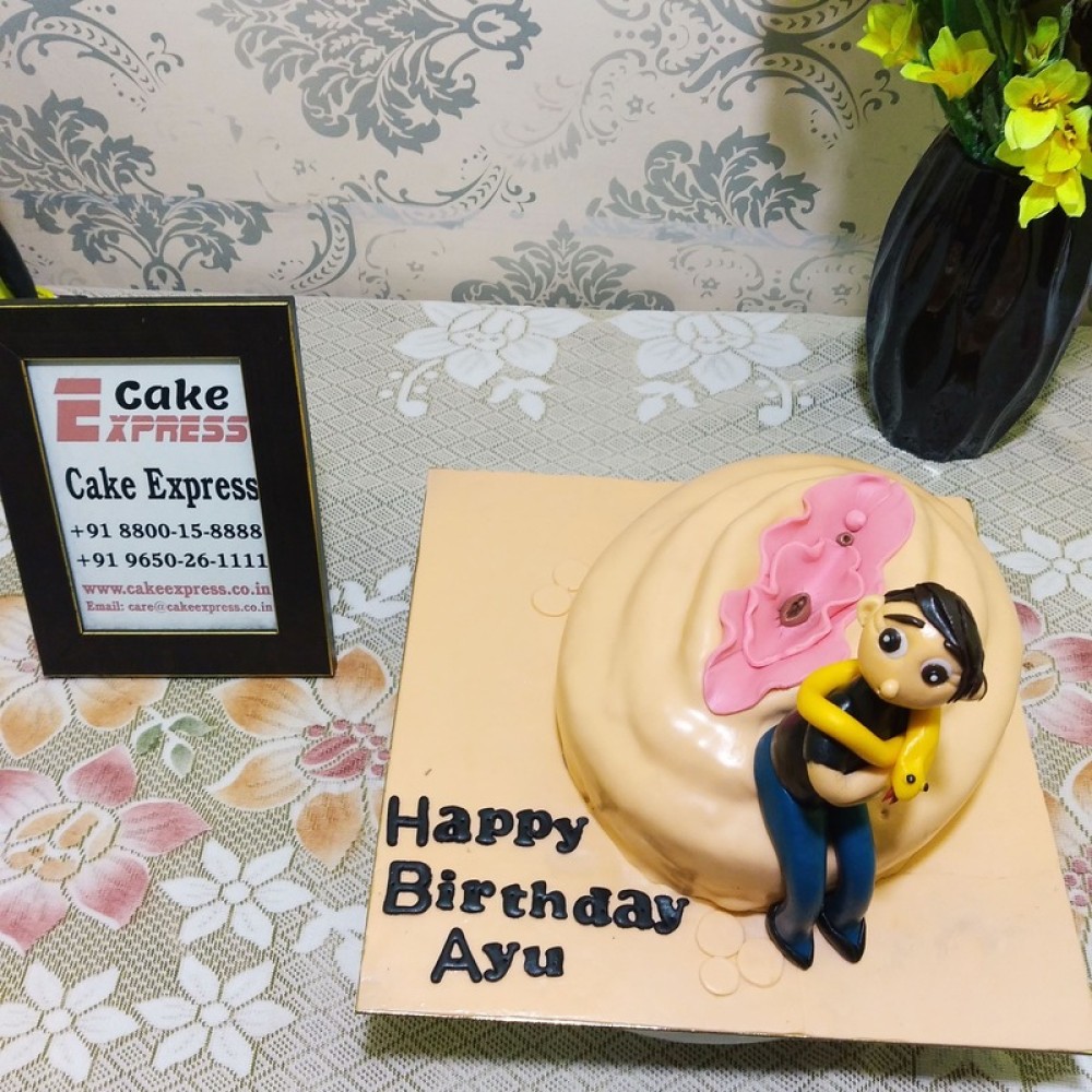 Naughty Guy With Vagina Fondant Cake Delivery In Delhi Ncr