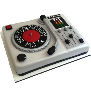 DJ Designer Fondant Cake