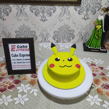 Pikachu Cartoon Fondant Cake