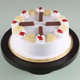 Louis Vuitton Bag Fondant Cake Delivery in Delhi NCR - ₹4,499.00 Cake  Express