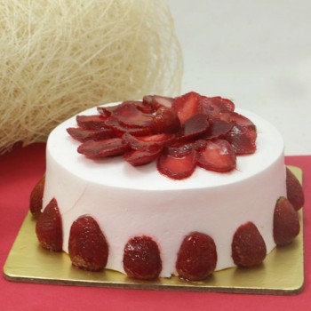 Strawberry Relish Fruit Cake