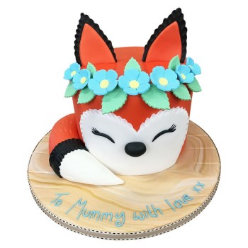 Fluffy Fox Fondant Cake