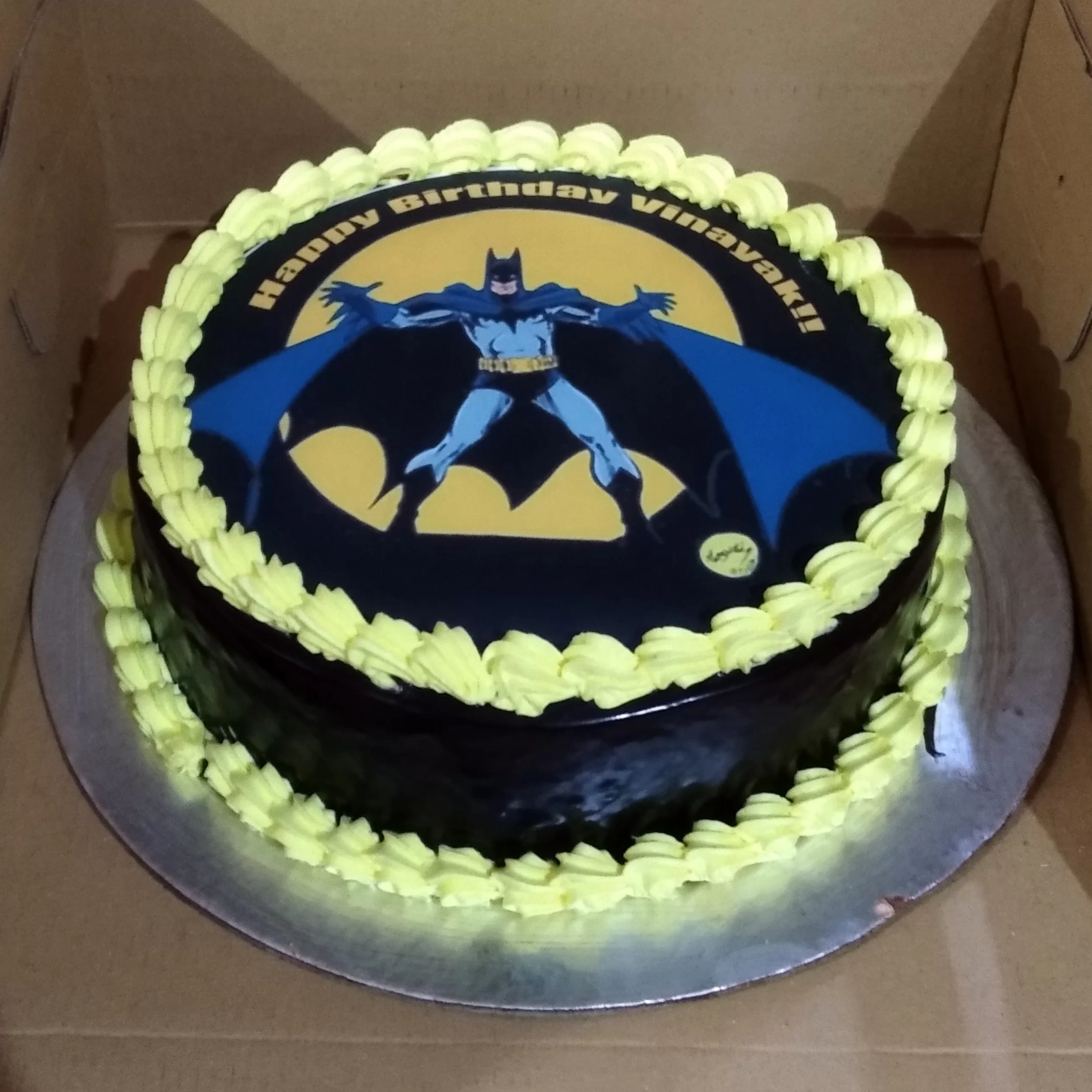 EDIBLE Batman Birthday Party Cake Topper Wafer Paper Round Circle 7.5