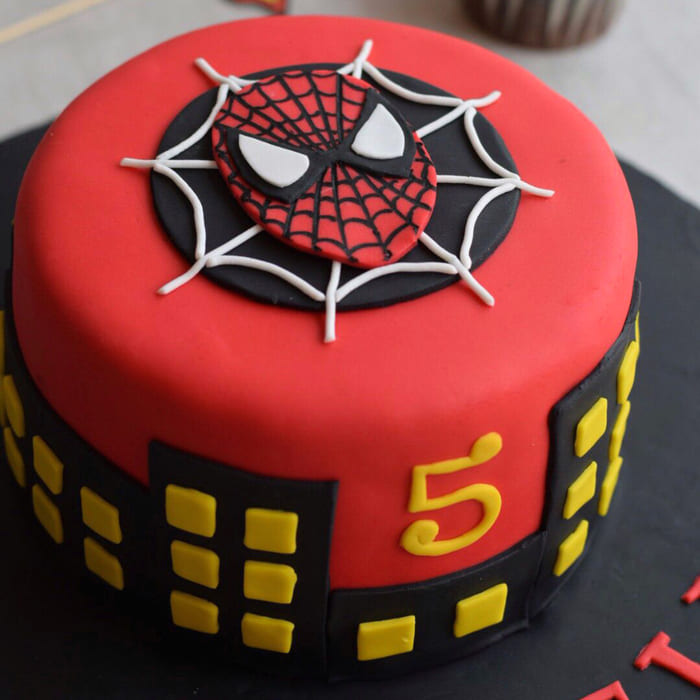 Yummy Spiderman Cake 1 Kg