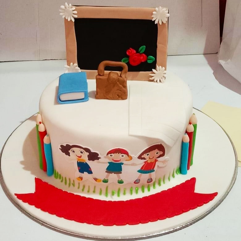 High School Musical themed birthday cake | With fondant deco… | Flickr