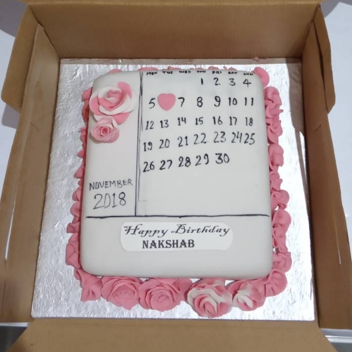 Calendar Anniversary Fondant Birthday Cake | Date cake, Happy anniversary  cakes, Cute birthday cakes